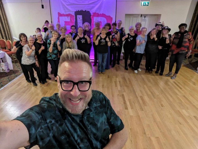 Photo aq402407770_10159712918306481_6130072078220575528_n.jpg